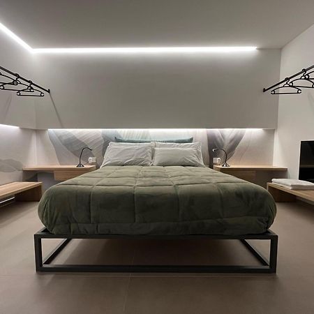 Seacity Suite & Stay โมโนโปลี ภายนอก รูปภาพ