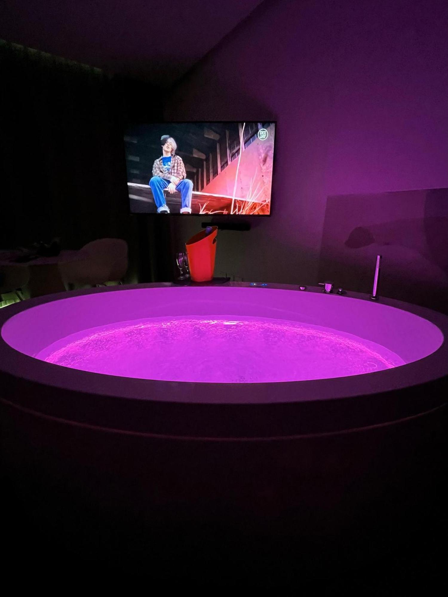 Seacity Suite & Stay โมโนโปลี ภายนอก รูปภาพ