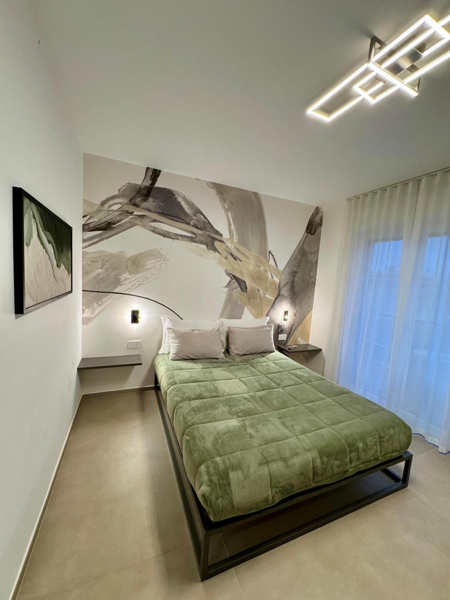 Seacity Suite & Stay โมโนโปลี ภายนอก รูปภาพ